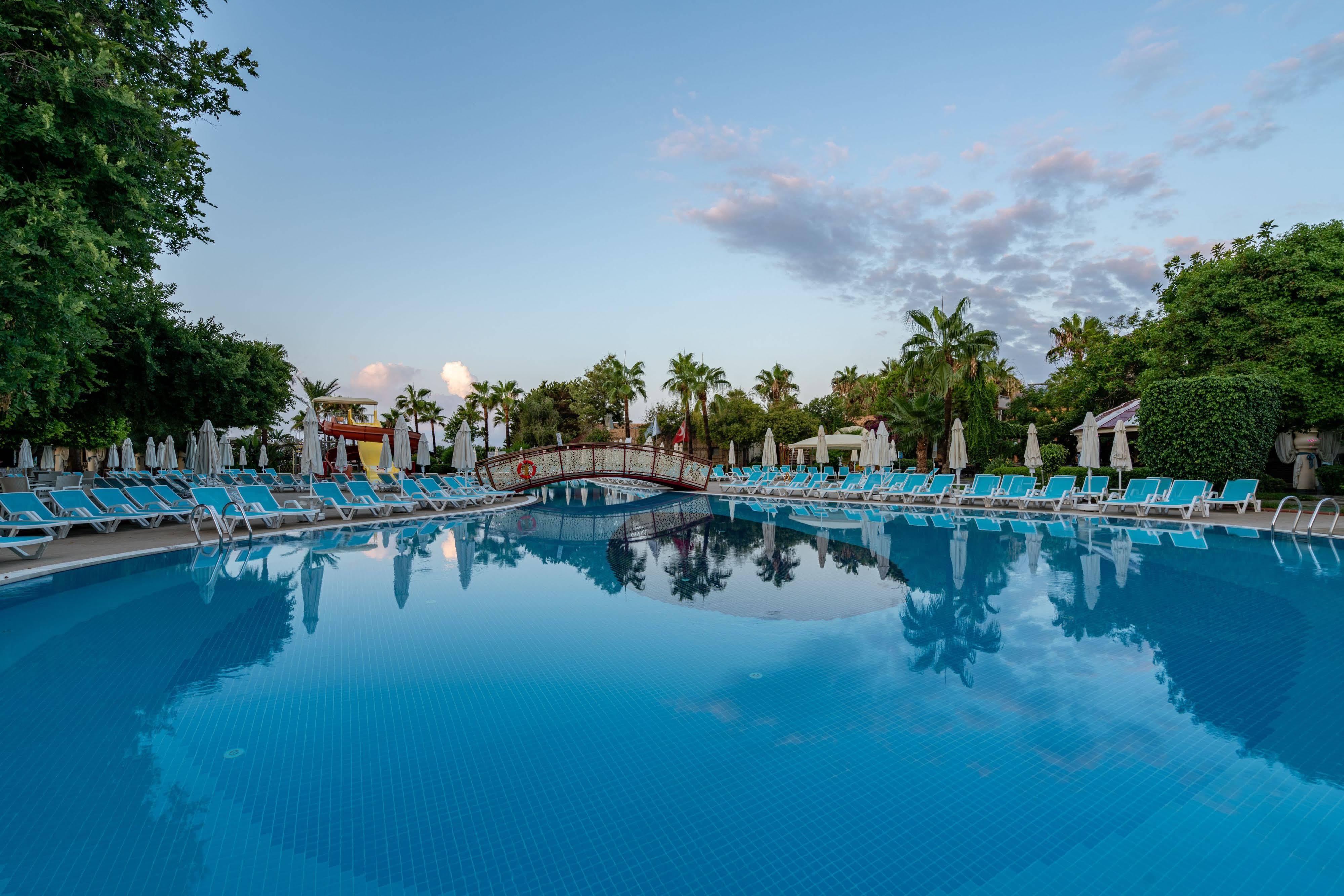 Palmeras Beach Hotel Payallar Esterno foto