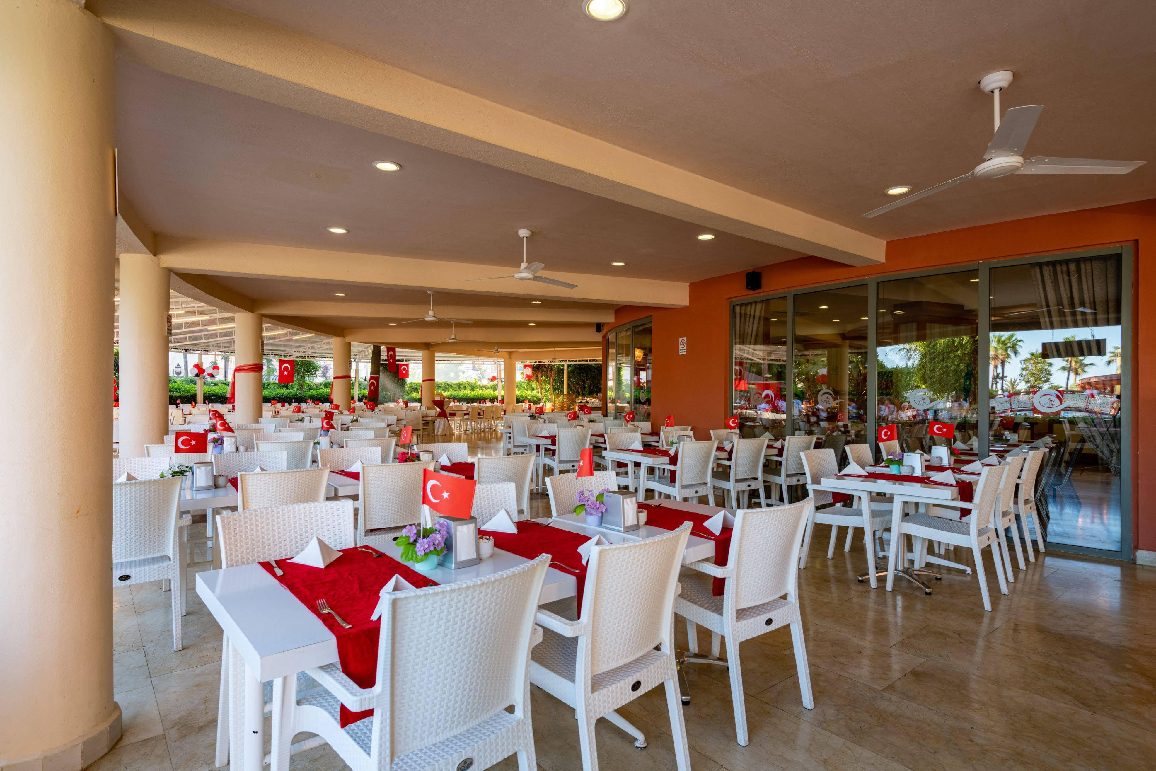 Palmeras Beach Hotel Payallar Esterno foto