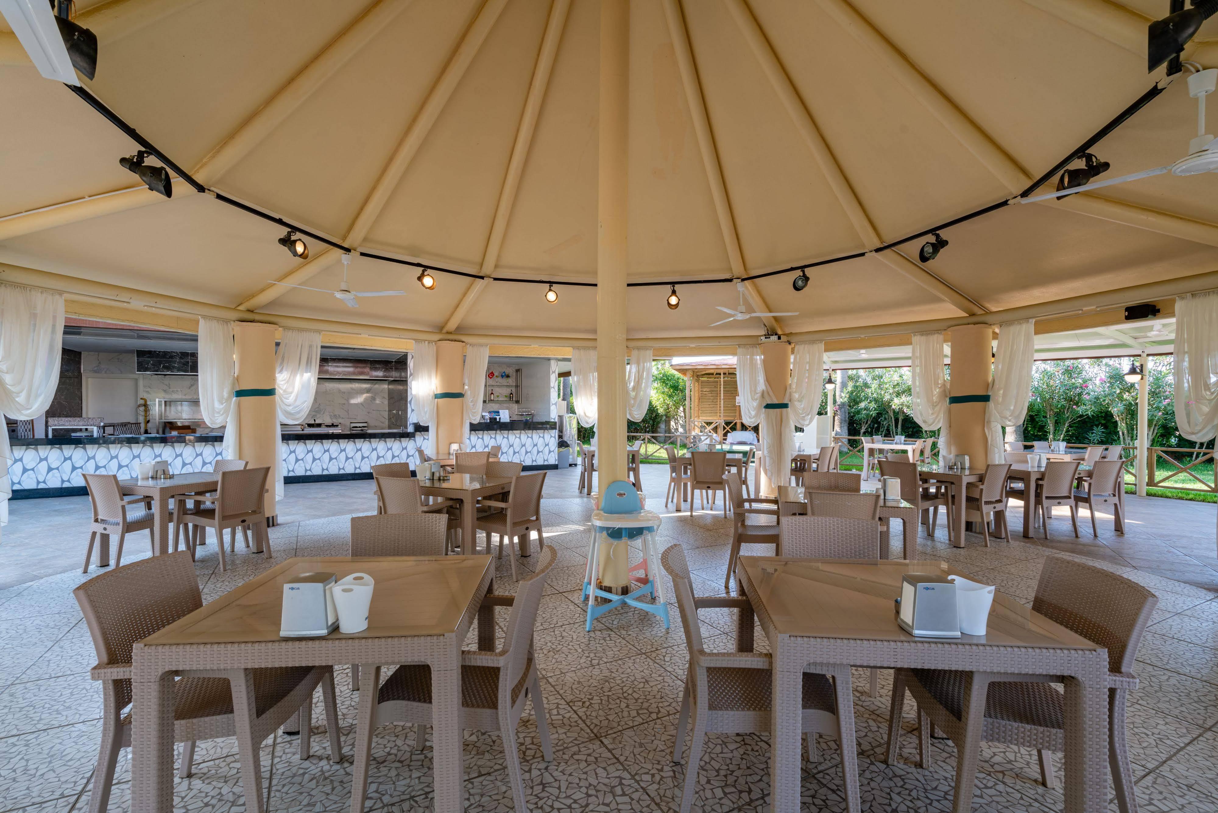 Palmeras Beach Hotel Payallar Esterno foto
